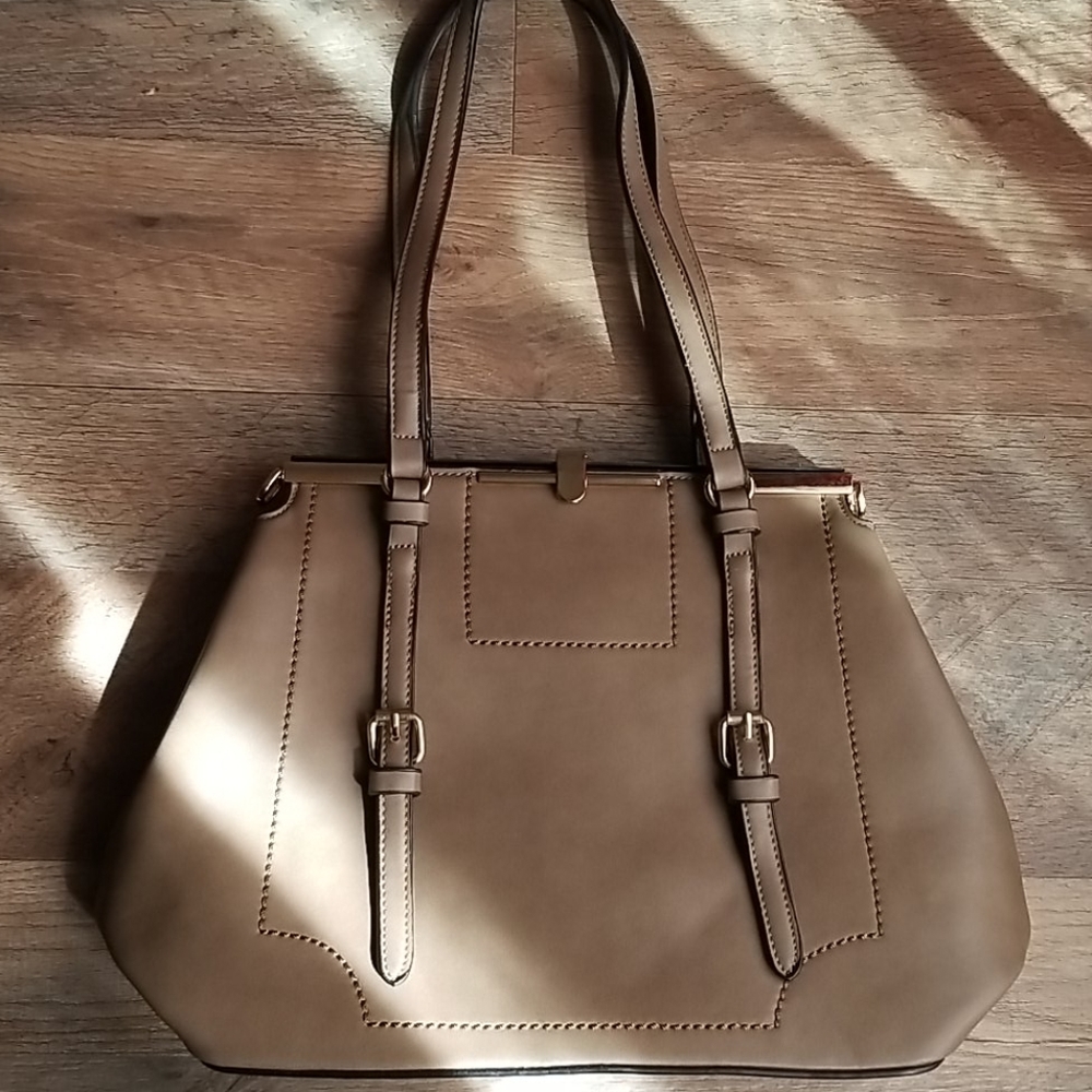 Tan purse
